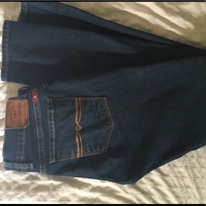 Lucky brand straight leg jeans